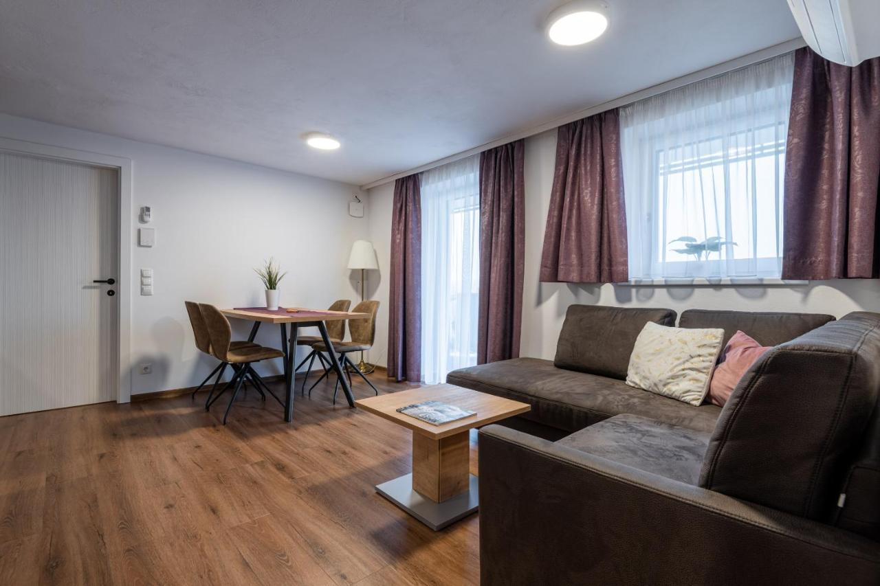 Ferienwohnung Amelies Mountain View Kaprun Exterior foto
