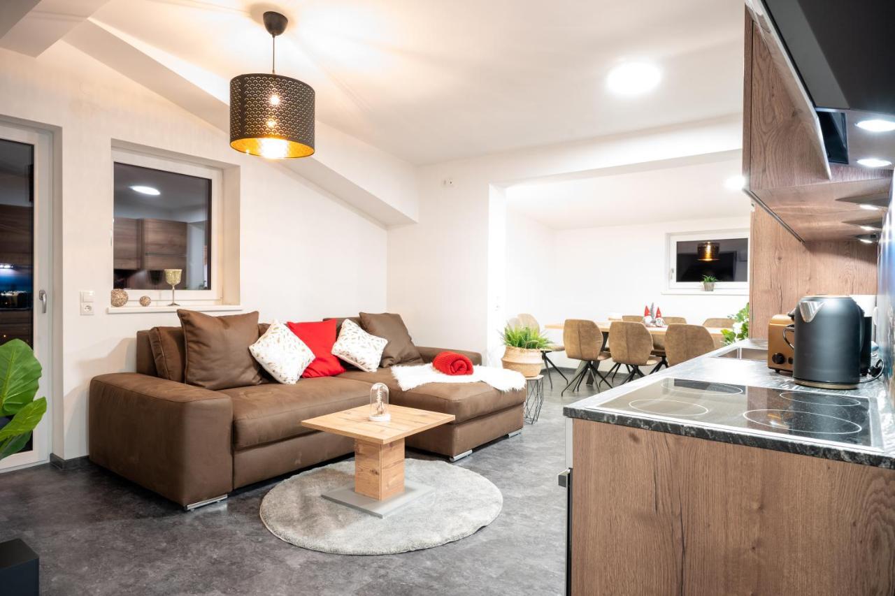 Ferienwohnung Amelies Mountain View Kaprun Exterior foto